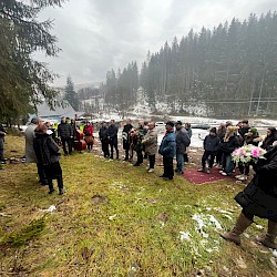 Foto - Pamiatka Rómskych obetí: Spomienka na tragédie v Čiernom Balogu a Zvolene