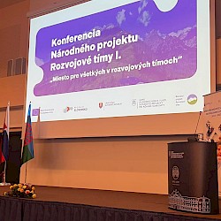 Foto - Konferencia „ÚSPECHY NÁRODNÉHO PROJEKTU ROZVOJOVÉ TÍMY I.“