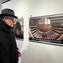 Foto - Holokaust sa nezačal plynovými komorami, ale postupnou dehumanizáciou, nenávistnými prejavmi a propagandou.