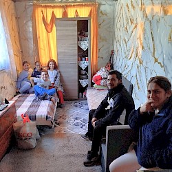 Foto - Rozvojový tím v Betlanovciach: Dlhodobá spolupráca prináša rodinám z generačnej chudoby reálne výsledky