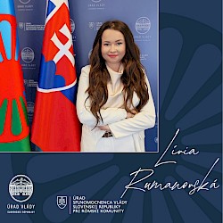 Foto - Úrad splnomocnenca vlády SR pre rómske komunity spustil stážový program pre mladých lídrov