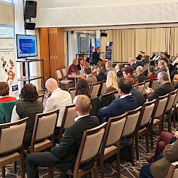 Foto - Vysporiadanie pozemkov. Cesta k dôstojnej zmene.