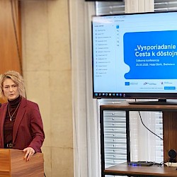 Foto - Vysporiadanie pozemkov. Cesta k dôstojnej zmene.