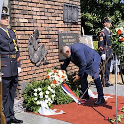 Foto - NA BISTERAS. NEZABÚDAME. Pamätný deň rómskeho holokaustu v Dunajskej Strede.