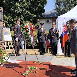 Foto - NA BISTERAS. NEZABÚDAME. Pamätný deň rómskeho holokaustu v Dunajskej Strede.