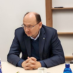 Foto - Od správnej realizácie projektov k lepším podmienkam na život v obciach. Odborníci Úradu vlády SR pomáhajú samosprávam predchádzať chybám pri realizácii projektov z Programu Slovensko.