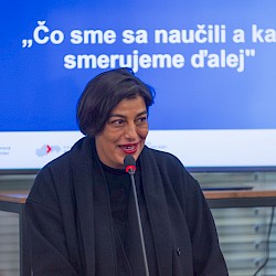 Foto - Tisíce ľudí získali prácu či pomoc pri bývaní. Rozvojové tímy zároveň otvárajú obciam cestu k investíciám